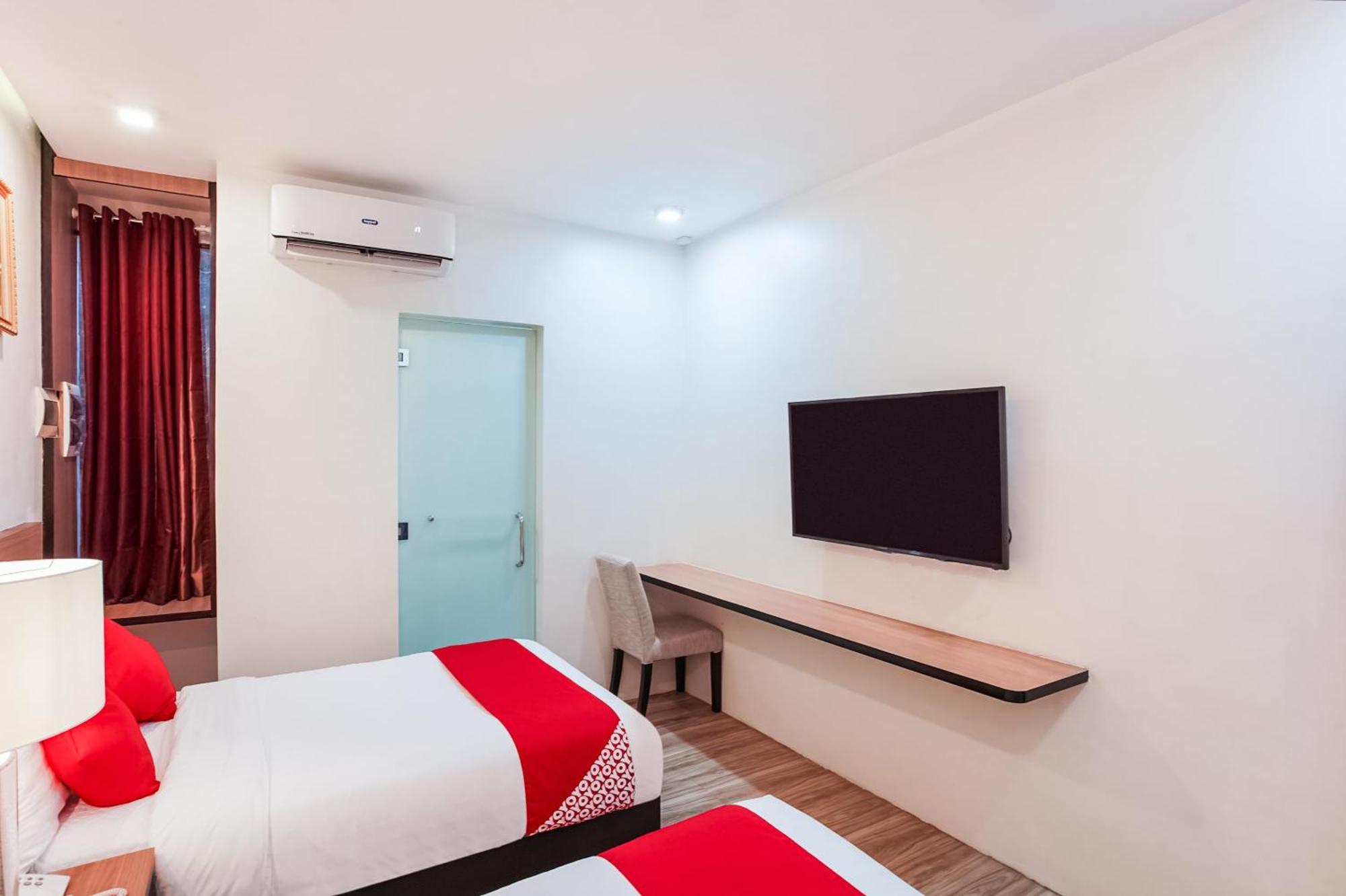 Oyo 489 Casa Mia Hotel Suites جنرال سانتوس المظهر الخارجي الصورة