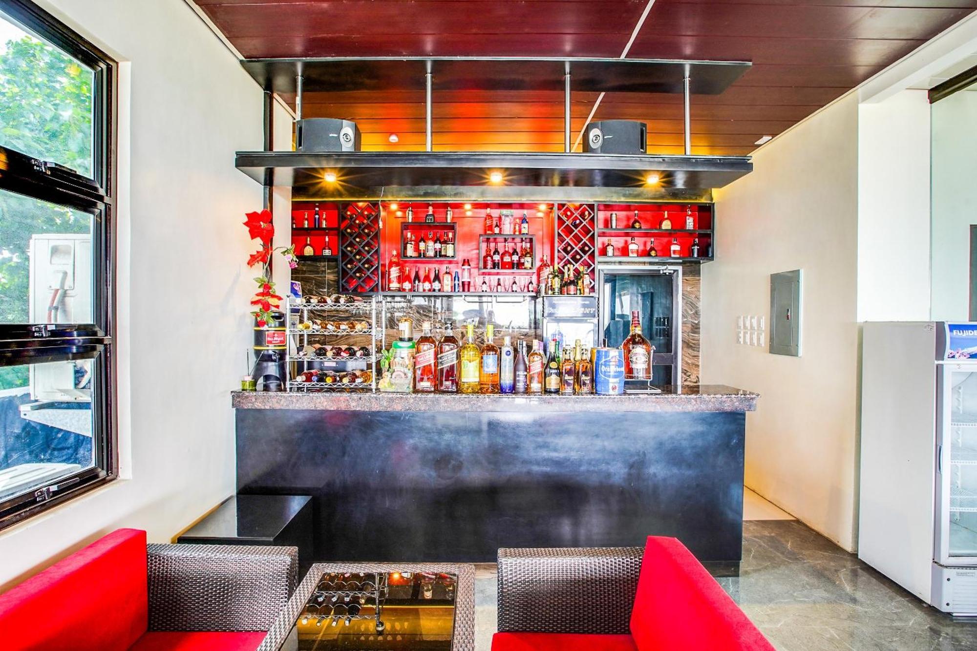 Oyo 489 Casa Mia Hotel Suites جنرال سانتوس المظهر الخارجي الصورة