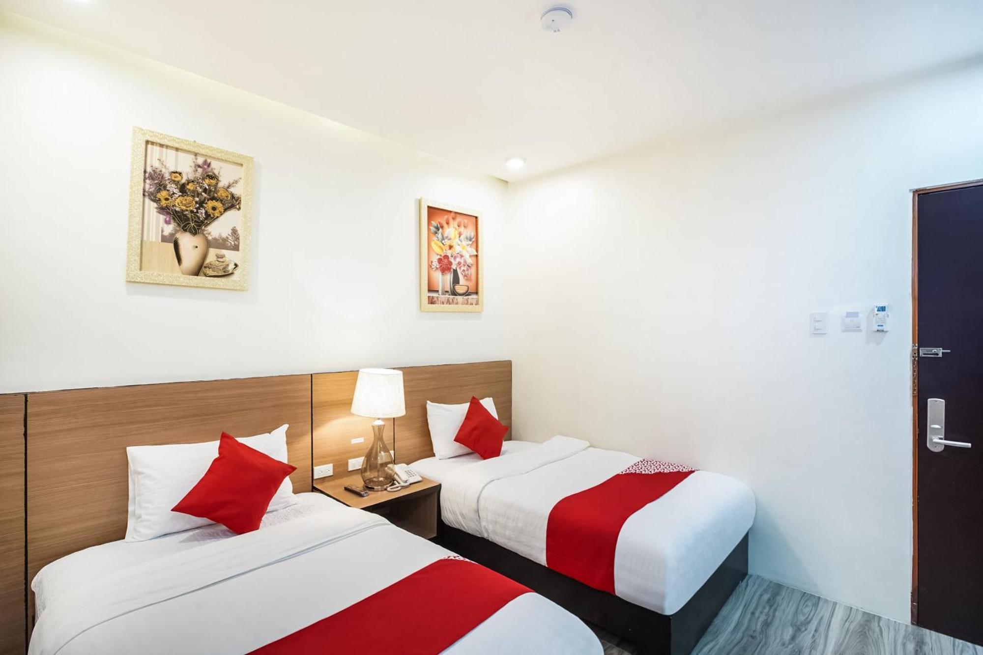 Oyo 489 Casa Mia Hotel Suites جنرال سانتوس المظهر الخارجي الصورة