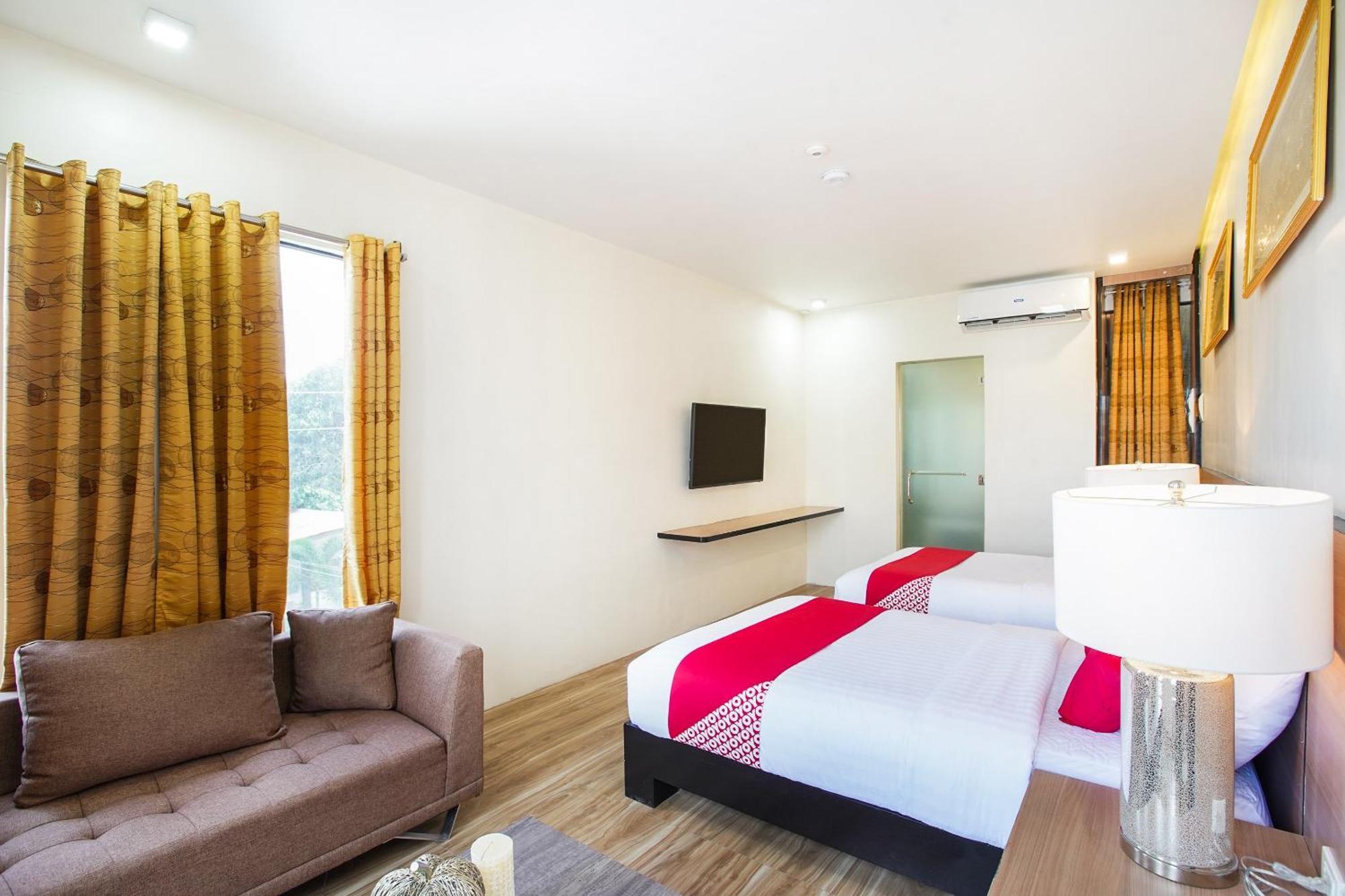 Oyo 489 Casa Mia Hotel Suites جنرال سانتوس المظهر الخارجي الصورة